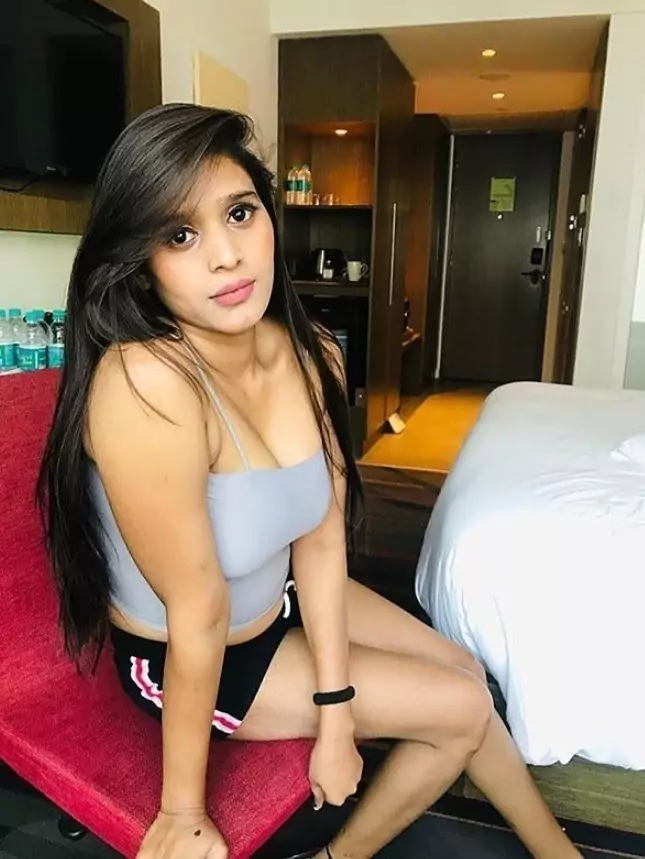 कॉल गर्ल्स सर्विस  राजापलयम